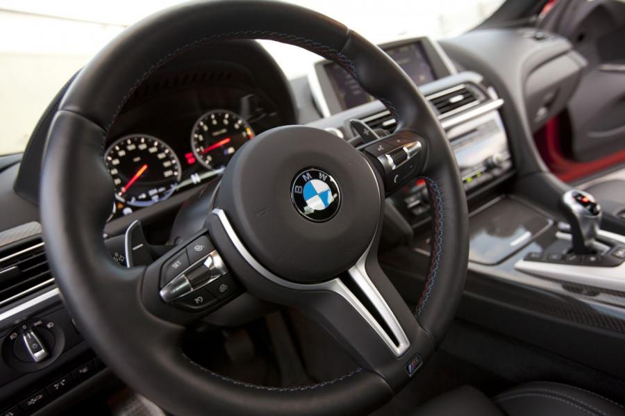  BMW M6 2013 года  (фото 72 из 88)